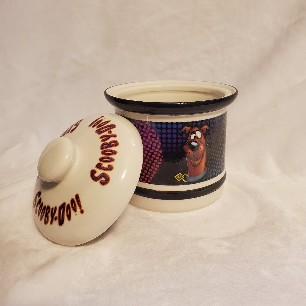 Adorable Vintage Scooby Doo Treat / Cookie / Scooby Snack Jar
